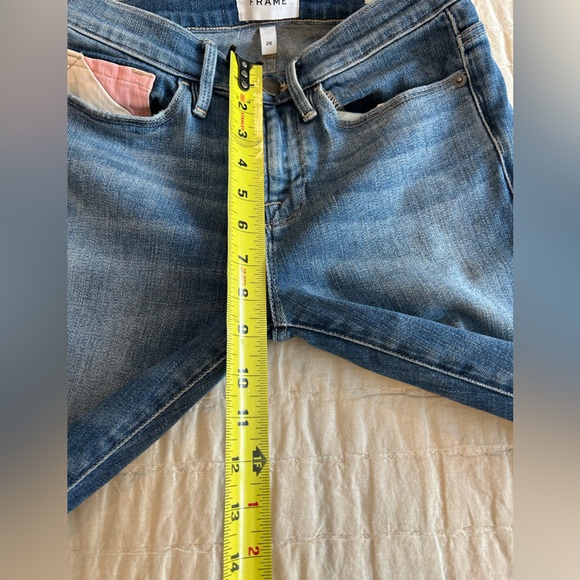 Frame Le Skinny de Jeanne w Neutral/Desert Color Block Patch Detail - Picture 9 of 13